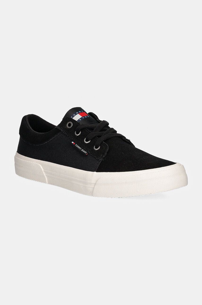 

Кроссовки Tommy Jeans TJM VULC. СМЕСЬ МАТЕРИАЛОВ ДЛЯ СКЕЙТЕРА, черный