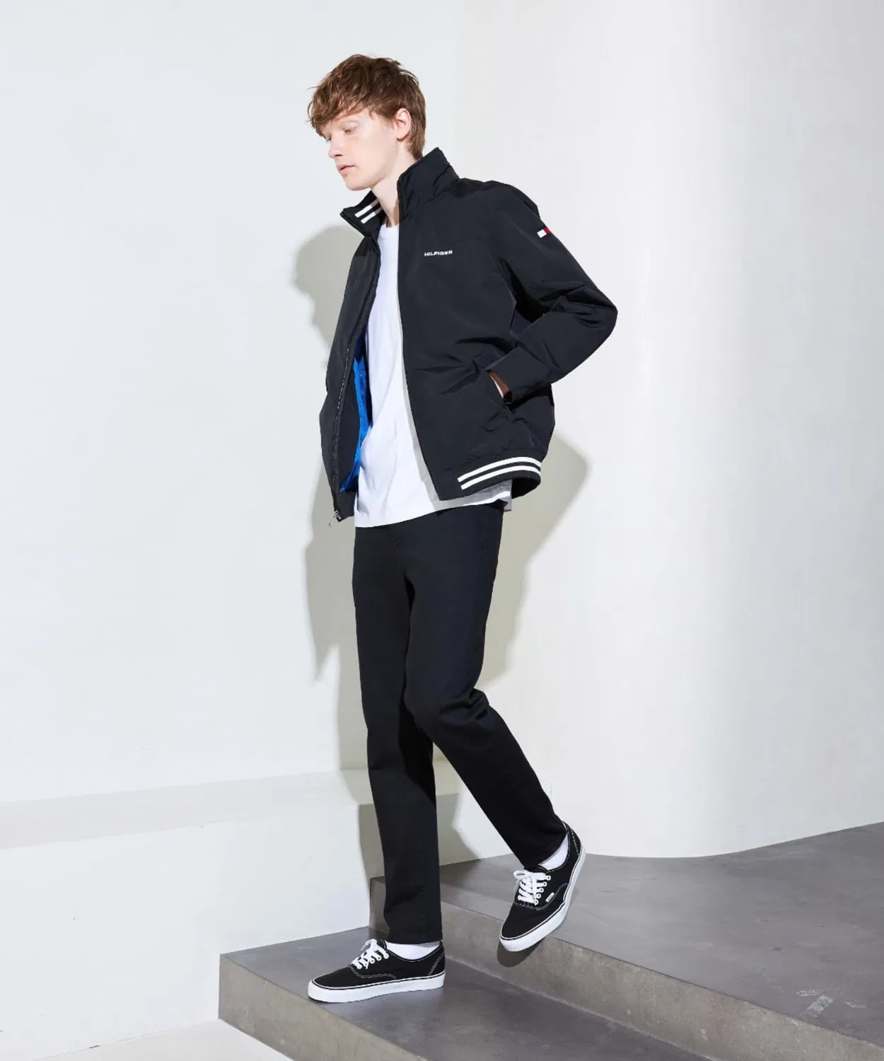 Куртка-регатта Tommy Hilfiger из нейлона, чёрная — фото 2