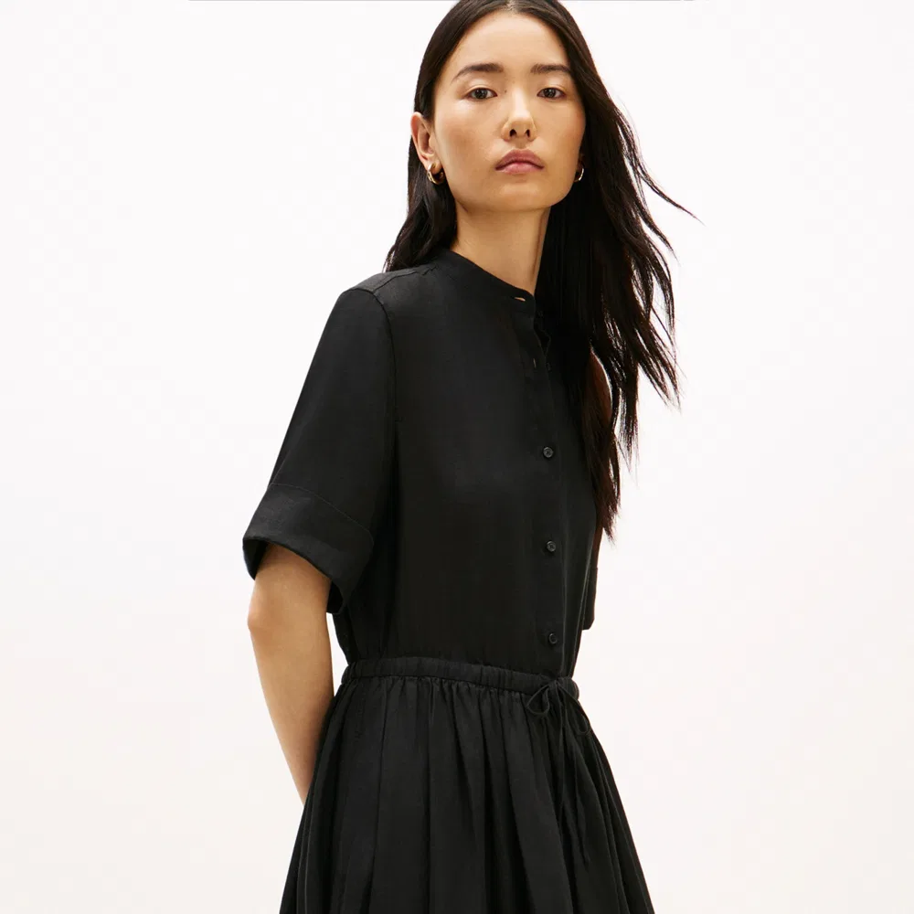 Женское льняное платье-рубашка чёрное от Tommy Hilfiger Women — фото 3