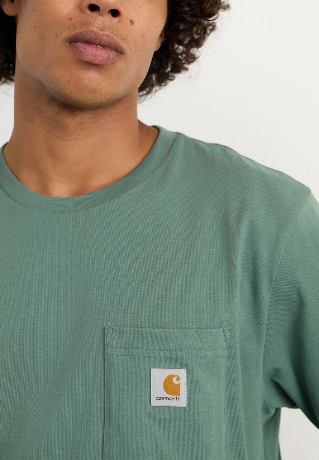 

Базовая футболка POCKET Carhartt WIP, темно-зеленый