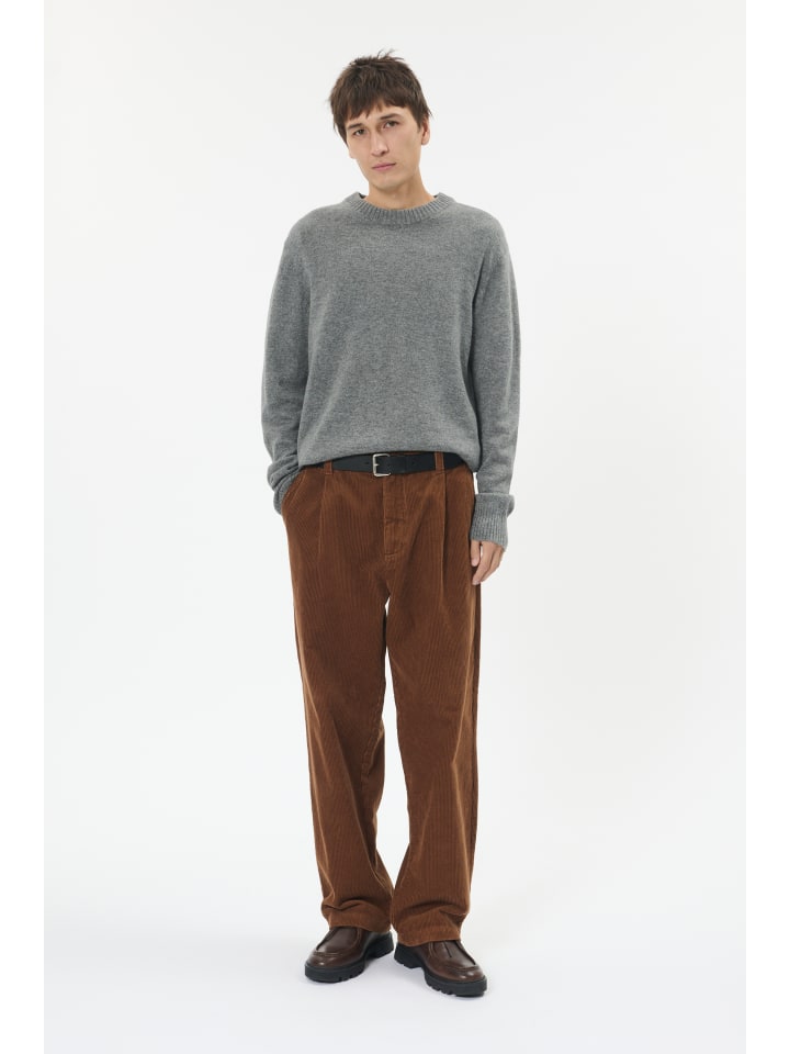 

Matinique Вязаный свитер MAmaxwell, прямого кроя, средне-серого меланжевого цвета