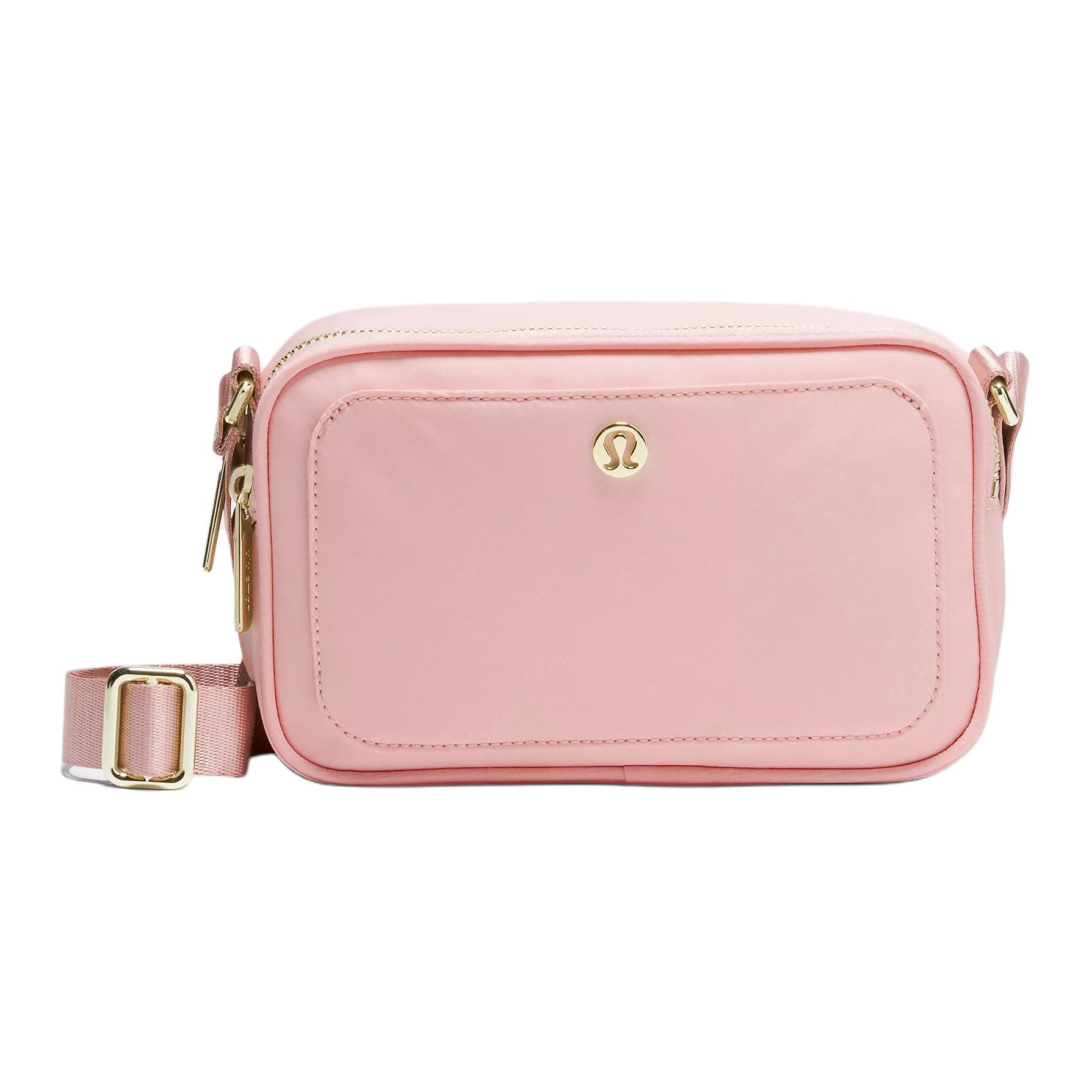 

Сумка для фотоаппарата из переработанного нейлона, наплечная сумка, кросс-боди женская Haze Pink Lululemon, Haze Pink, Розовый, Сумка для фотоаппарата из переработанного нейлона, наплечная сумка, кросс-боди женская Haze Pink Lululemon, Haze Pink