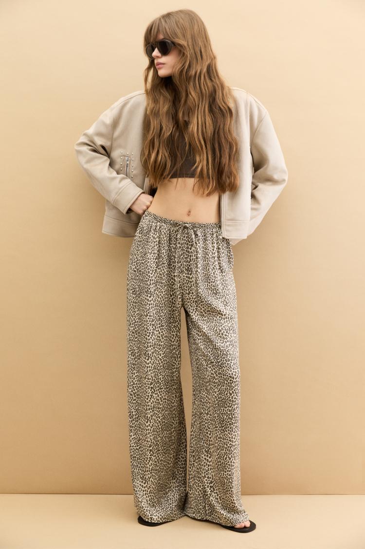 

Атласные джоггеры Pull And Bear, мультиколор