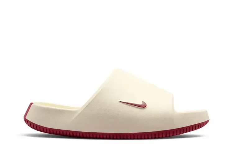 Шлепанцы Nike Calm Slide Alabama Crimson Tide, кремовый