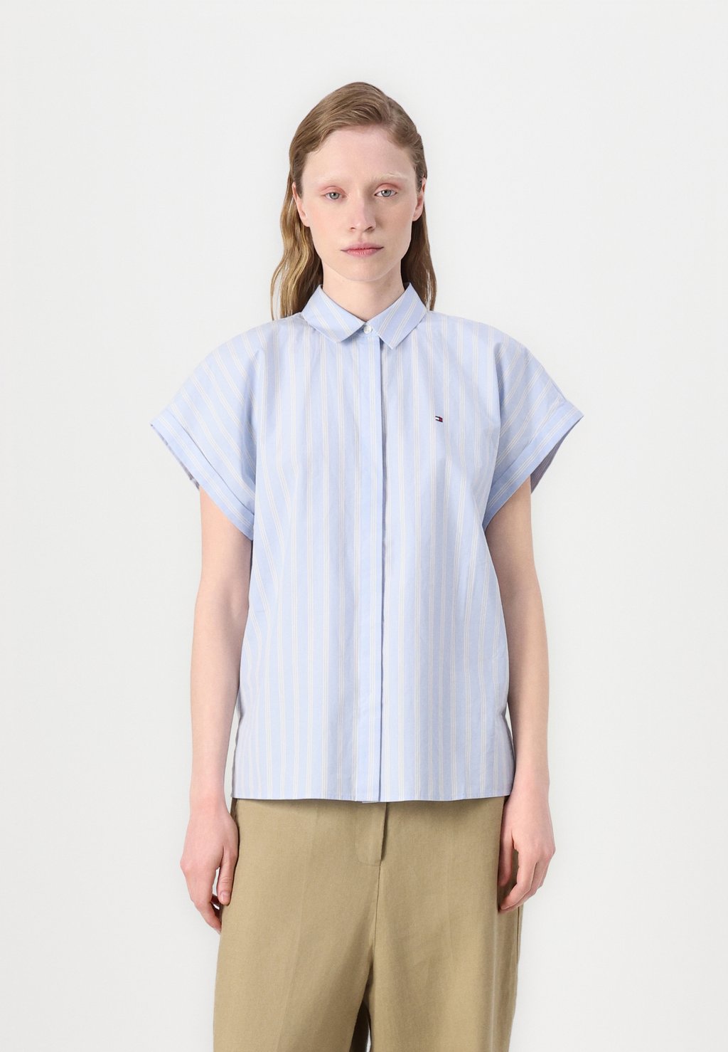 

Блузка на пуговицах SLEEVELESS RELAXED SHIRT Tommy Hilfiger, синий
