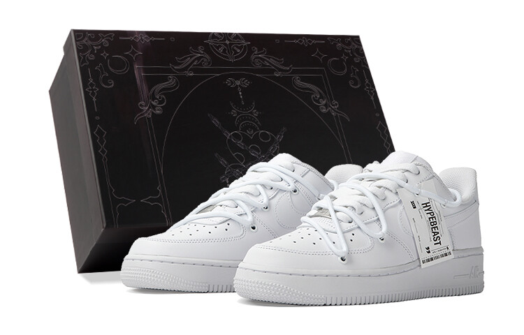 

Женские кроссовки для скейтбординга Nike Air Force 1, White