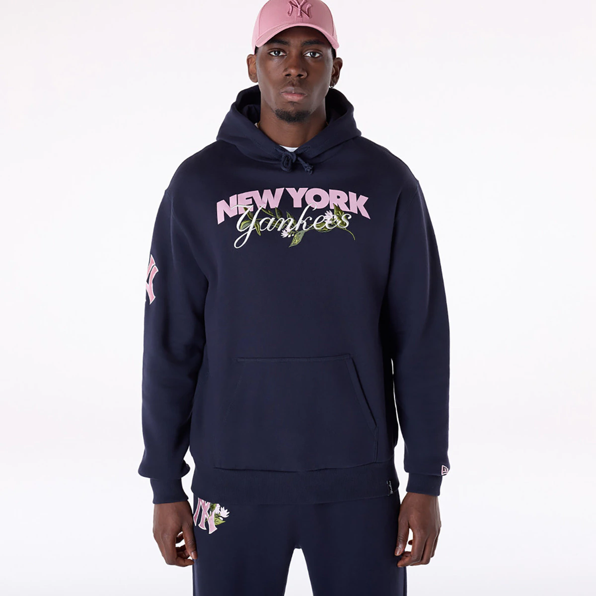 

Свитшот New York Yankees MLB Floral Graphic New Era, темно-синий