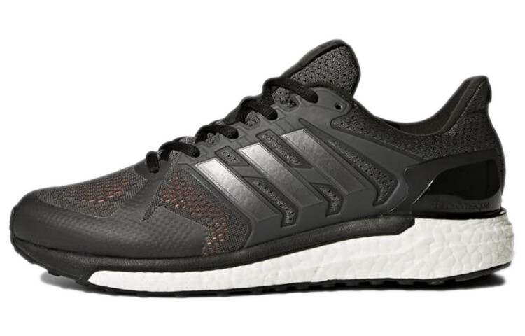 

Кроссовки для бега Supernova Series мужские с низким верхом черного цвета Adidas