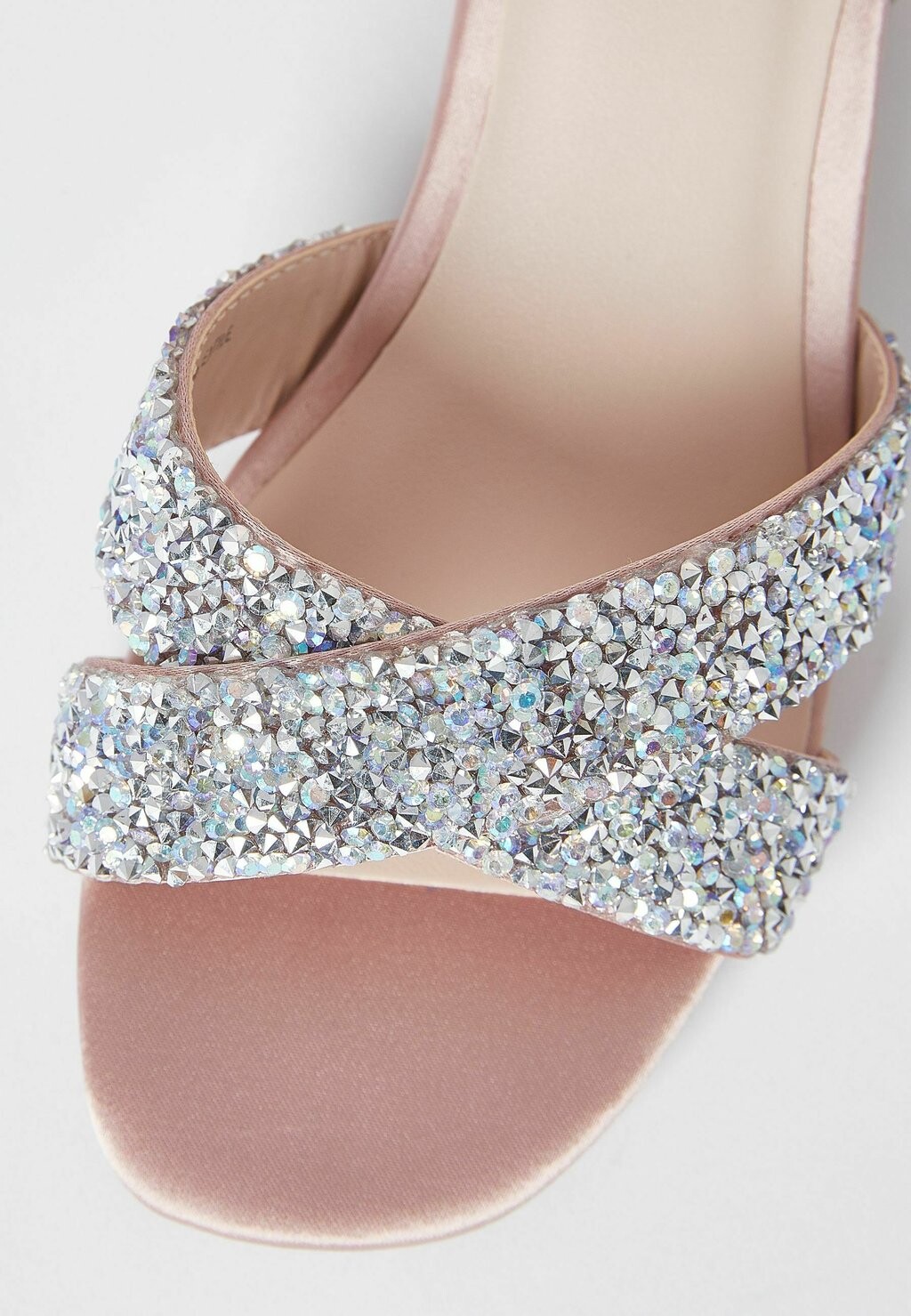 

Сандалии с ремешками LOW BLOCK HEEL OCCASION Lipsy, розовый