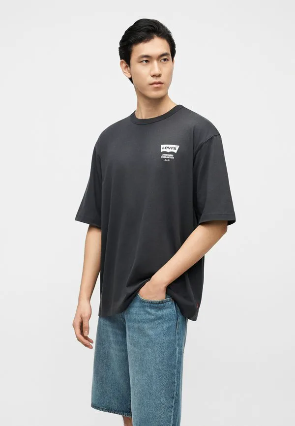 Свободная футболка с принтом Levi'S, Dark Phantom/White — фото 4