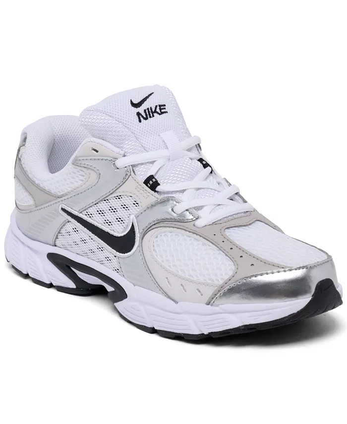 

Кроссовки V5 RNR Casual для подростков от Finish Line Nike, белый