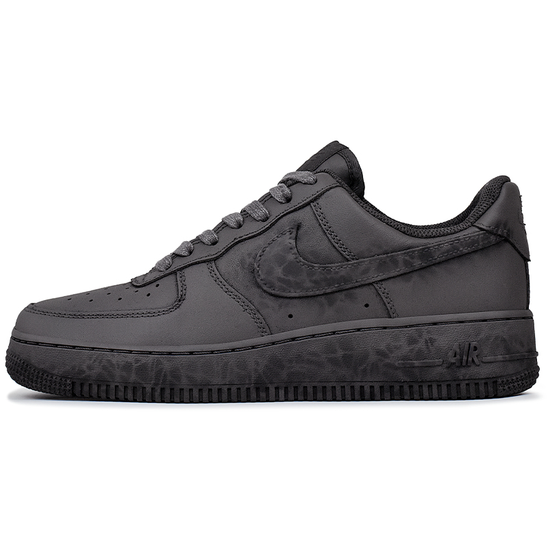 

Кроссовки для скейтбординга Air Force 1 Abrasion Resistant низкие мужские Nike, серый черный