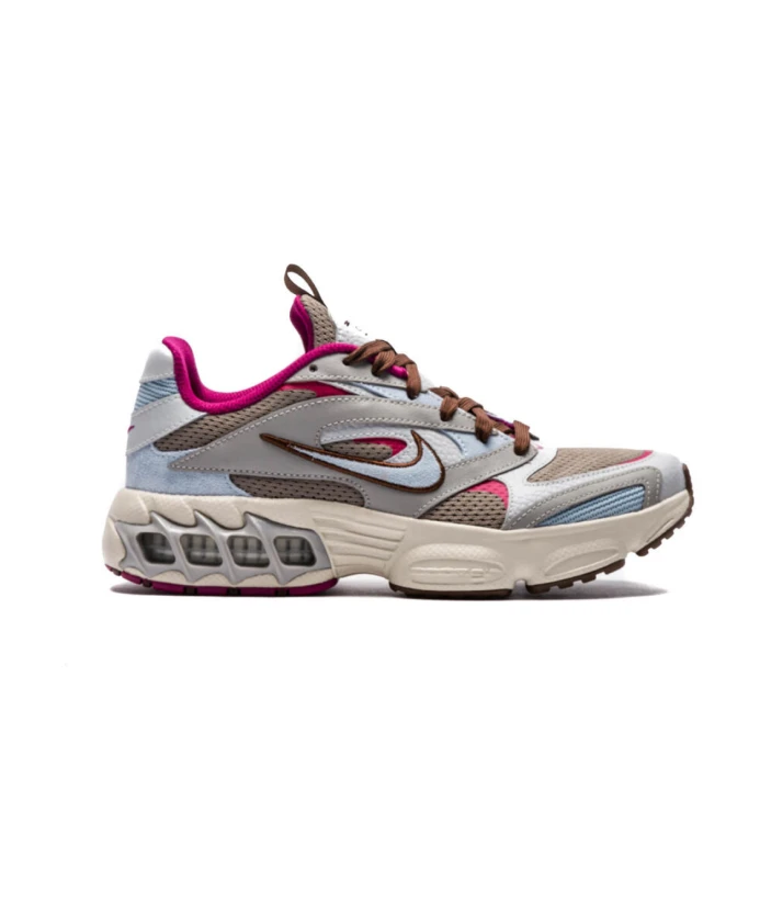 

Кроссовки Cobblestone Fire Nike, мультиколор