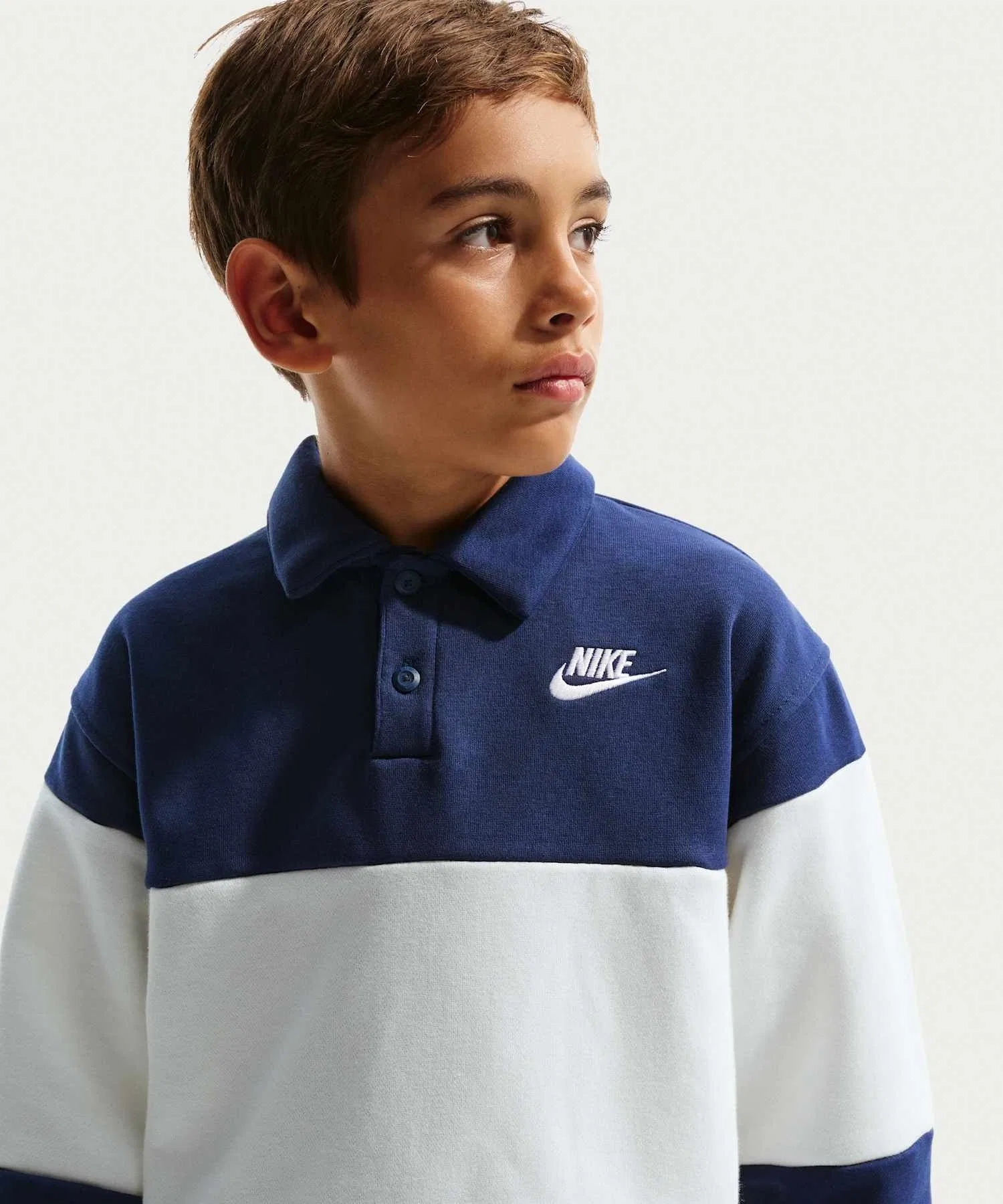 Детская регбийная команда Nike Sportswear Club French Terry / Детская регбийная команда Nike Sportswear Club French Terry IF2298-410, темно-синяя — фото 3
