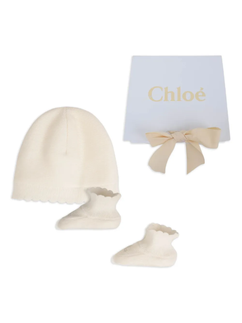 Комплект из шапки бини и пинеток с фестонами Chloé Kids, нейтральный — фото 2