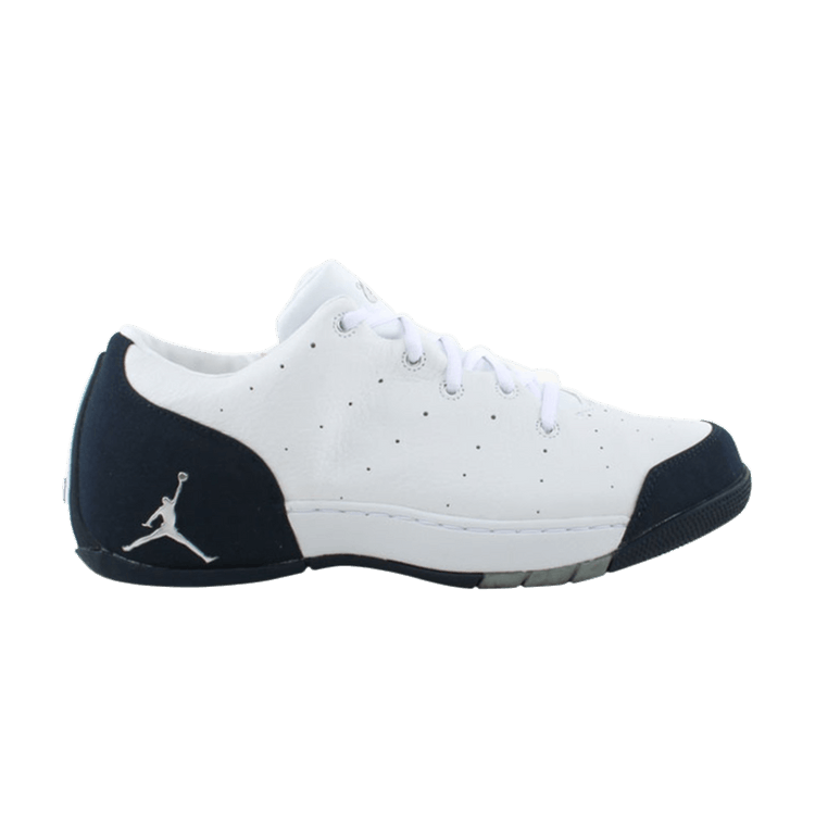 

Кроссовки Jordan Carmelo 1.5 Low, белый