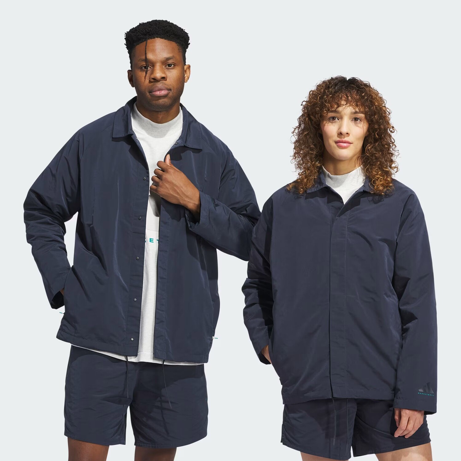 

Куртка Basketball Coach (гендерно-нейтральная) Adidas, цвет Aurora Ink
