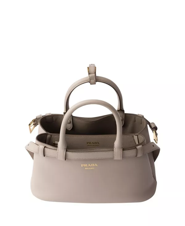 Маленькая кожаная сумочка с пряжкой и двойным ремешком. Prada, серый — фото 2