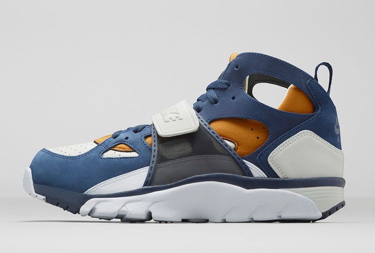Кроссовки Nike Air Trainer Huarache Premium 'Medecine Ball', синий — фото 2