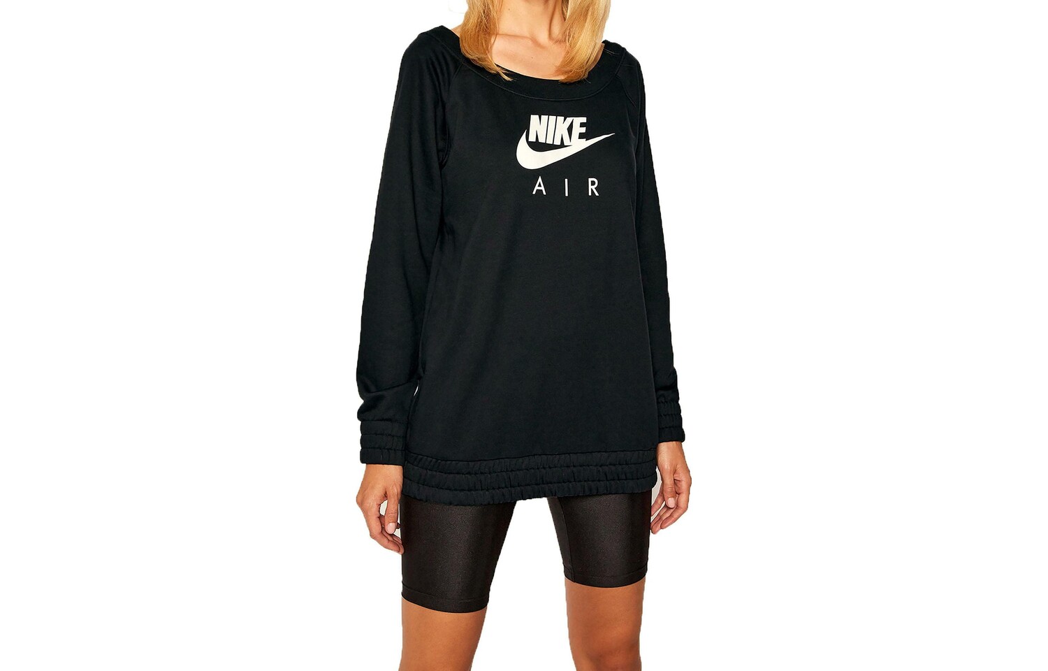 

Футболка женская черная Nike