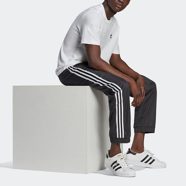 Спортивные штаны adidas originals Adicolor 3d Classic Bundle Feet Sports Running Long Pants Black, черный — фото 4