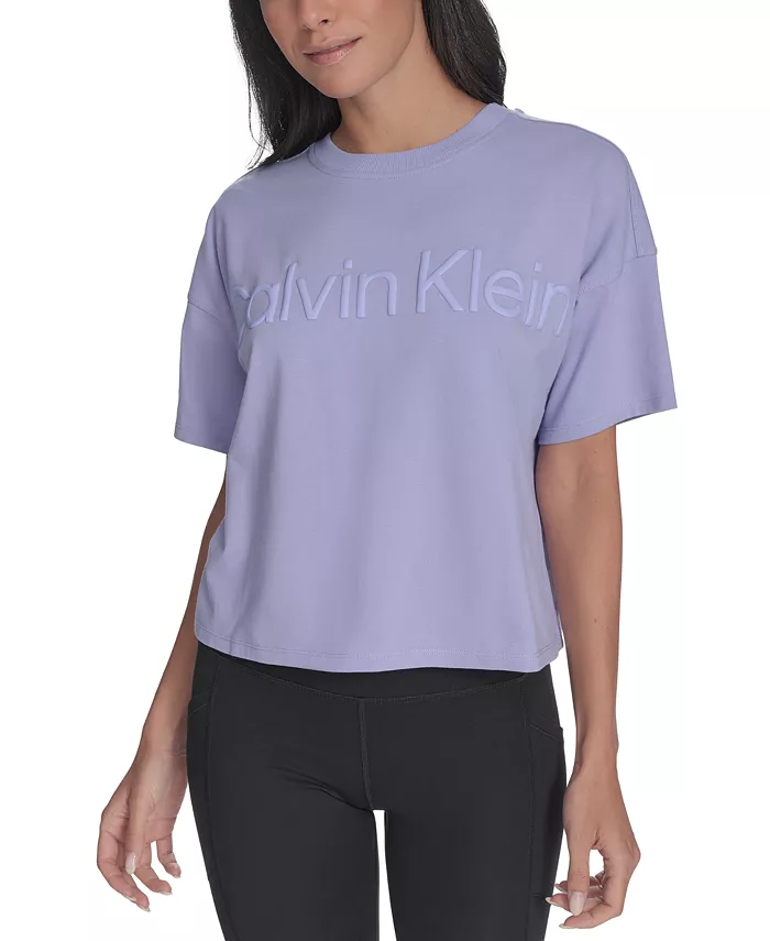 

Женская укороченная хлопковая футболка с рельефным логотипом Calvin Klein, фиолетовый