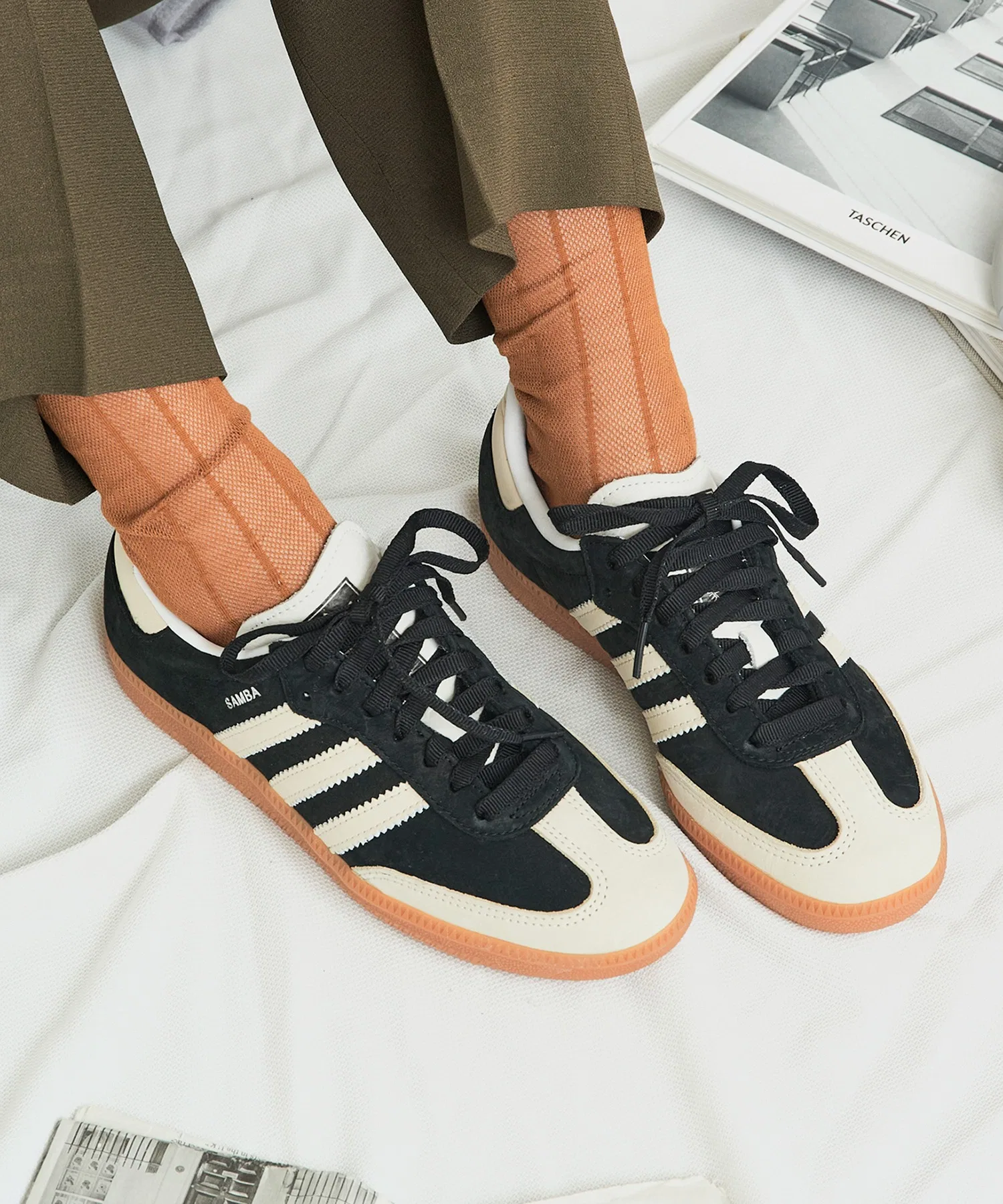 Кроссовки adidas SAMBA OG серебристые — фото 2