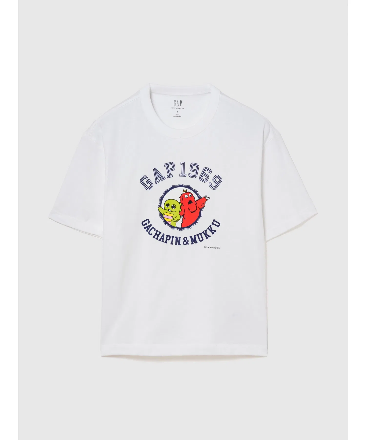 Укороченная футболка GAP с принтом Гачапин белая