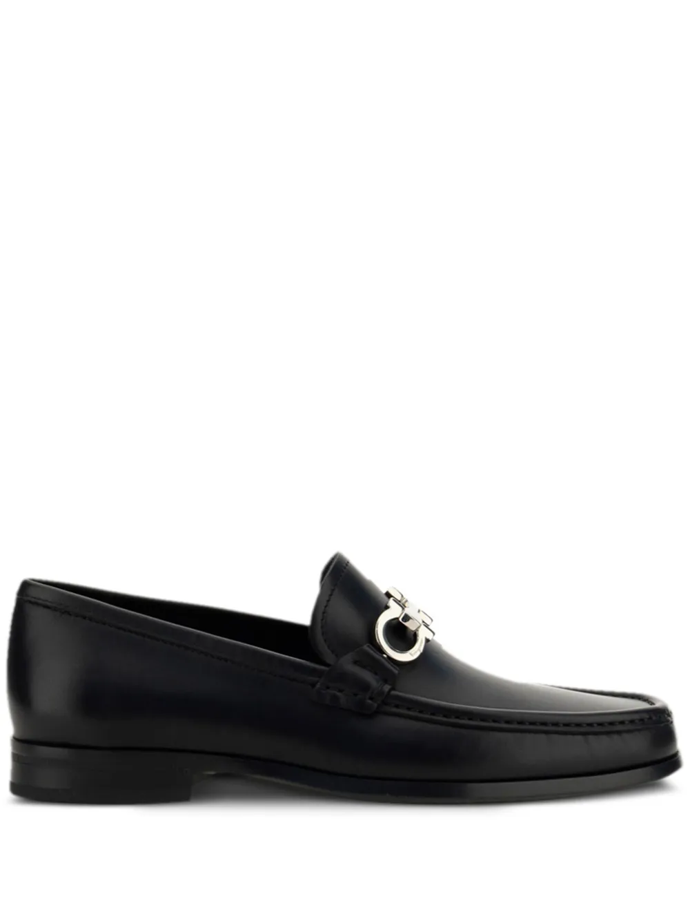 

Лоферы с фирменной пряжкой Gancini Ferragamo, черный