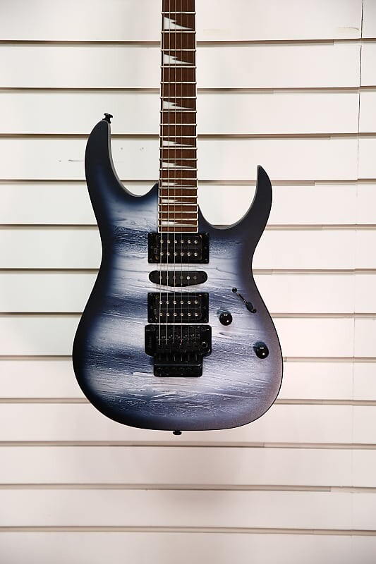 

Электрогитара Ibanez RG470DX-BPM Standard 2022 - Black Planet Matte