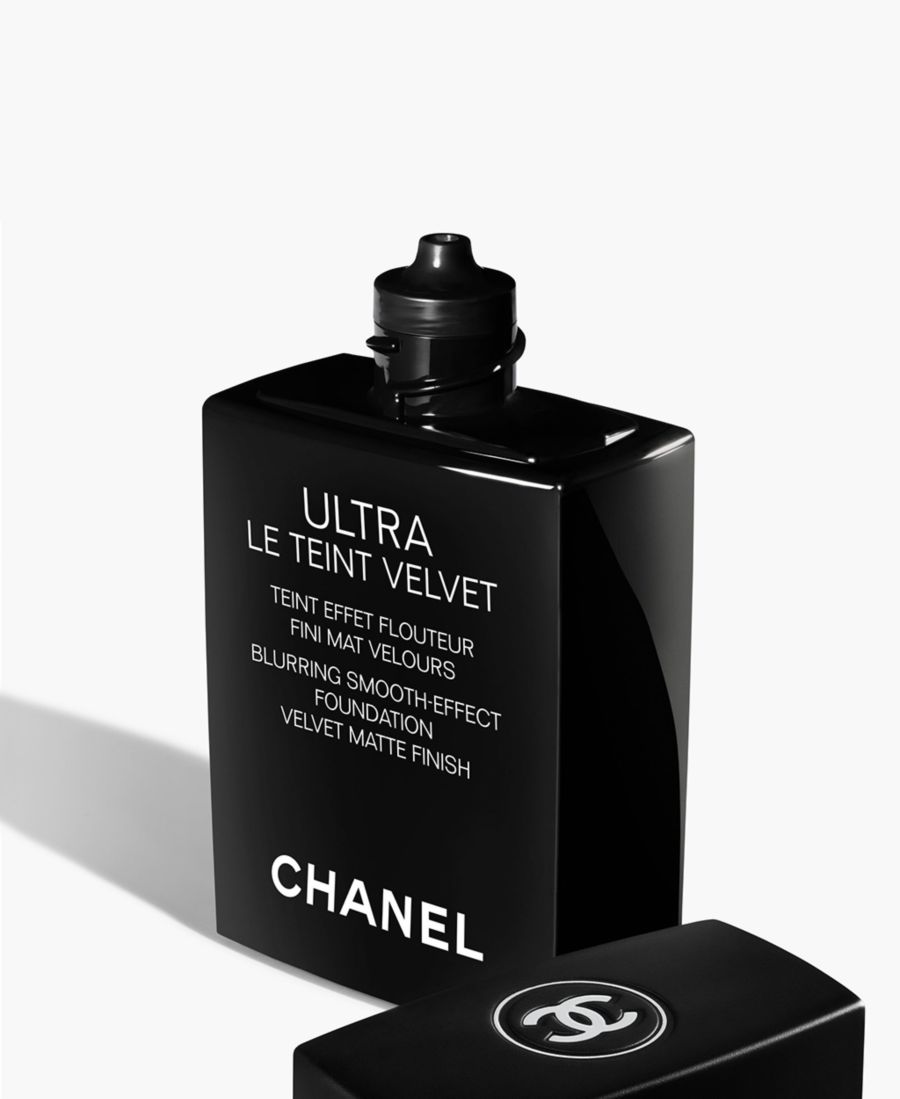 Тональный крем ULTRA LE TEINT VELVET с бархатистым матовым финишем, 1 унция CHANEL, бежевый 70 — фото 3