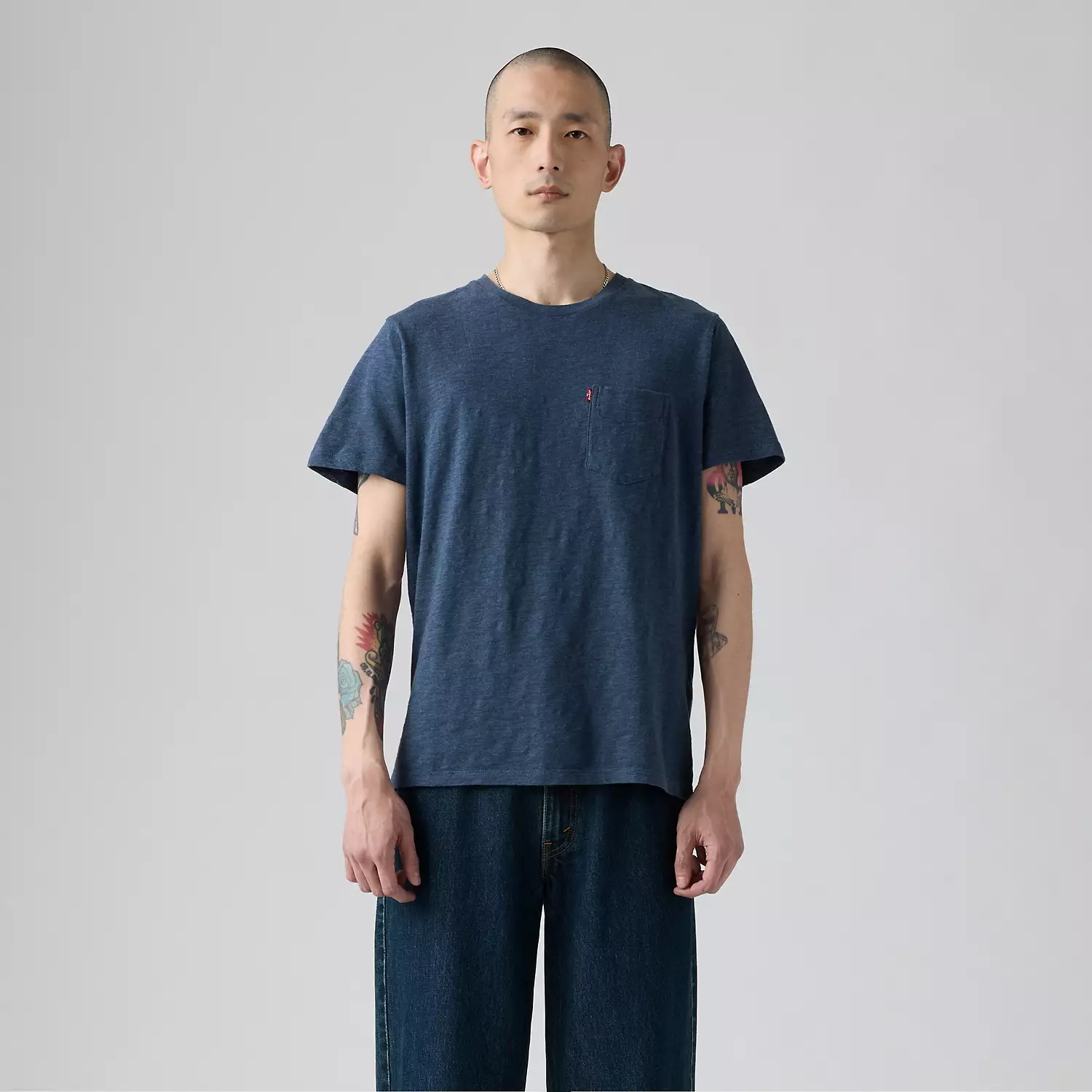 Футболка с классическим карманом Levi's, цвет Dress Blues Heather - Blue — фото 2