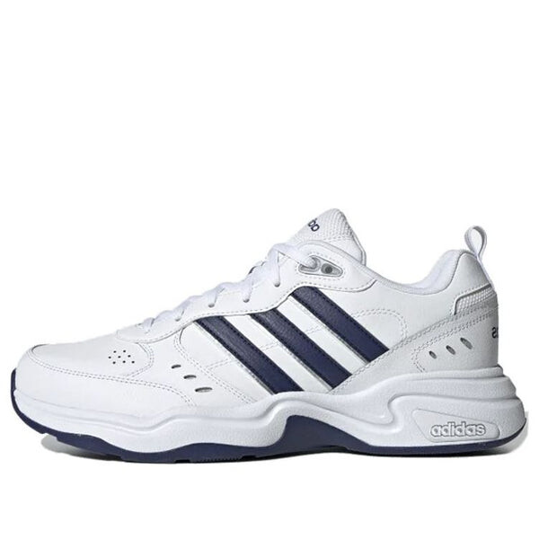 

Кроссовки шатаются Adidas, белый