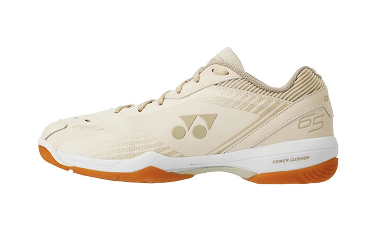 

65 Z 3 Бадминтон Кроссовки женские низкие бежевые Yonex