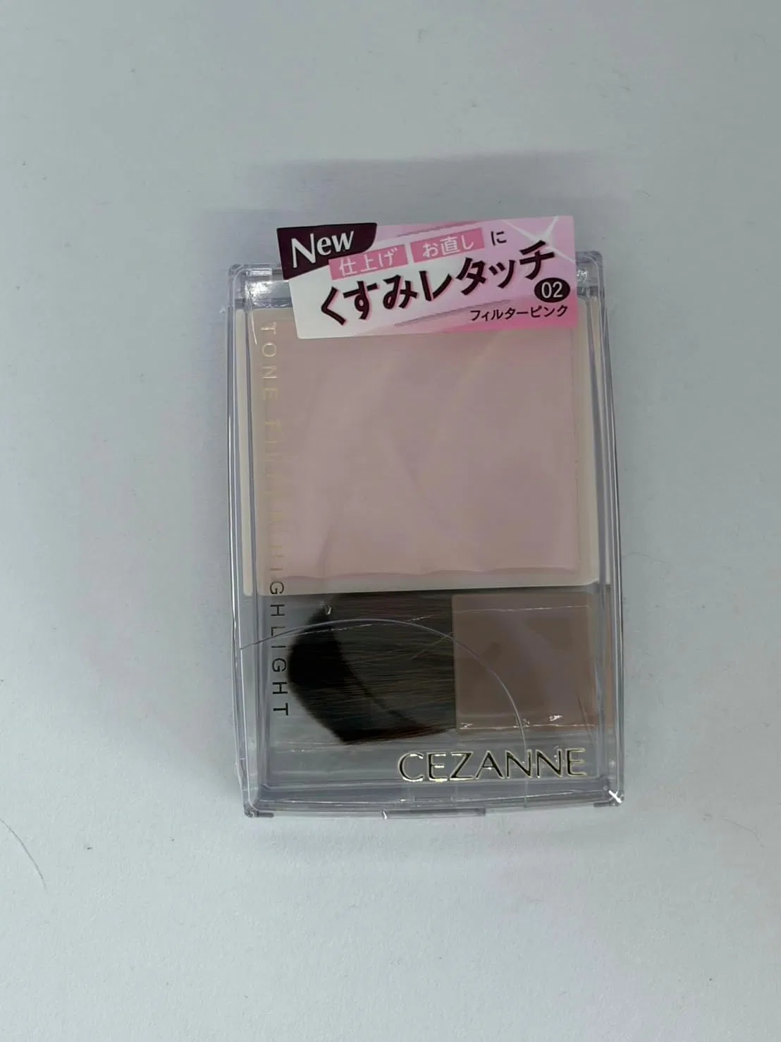 Пудровые хайлайтеры Cezanne Nu Tone Filter Highlights, оттенок Filter Pink, 2.3 г