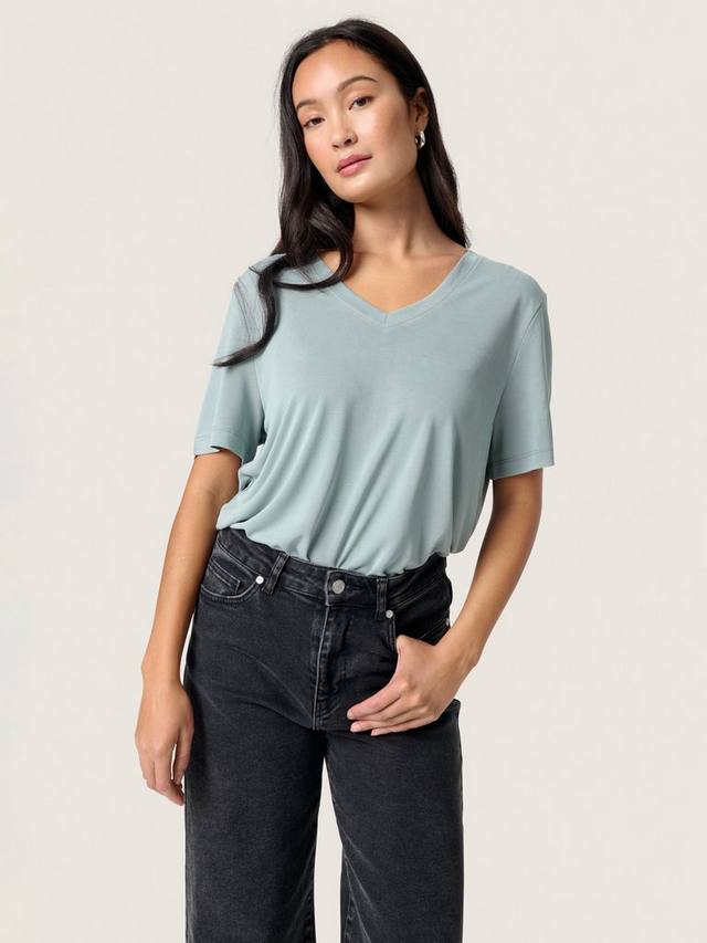 

Футболка columbine Soaked In Luxury, цвет Silver Blue