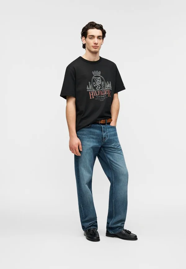 Футболка с текстурированным логотипом и эмблемой heritage. Tommy Hilfiger, Black — фото 2