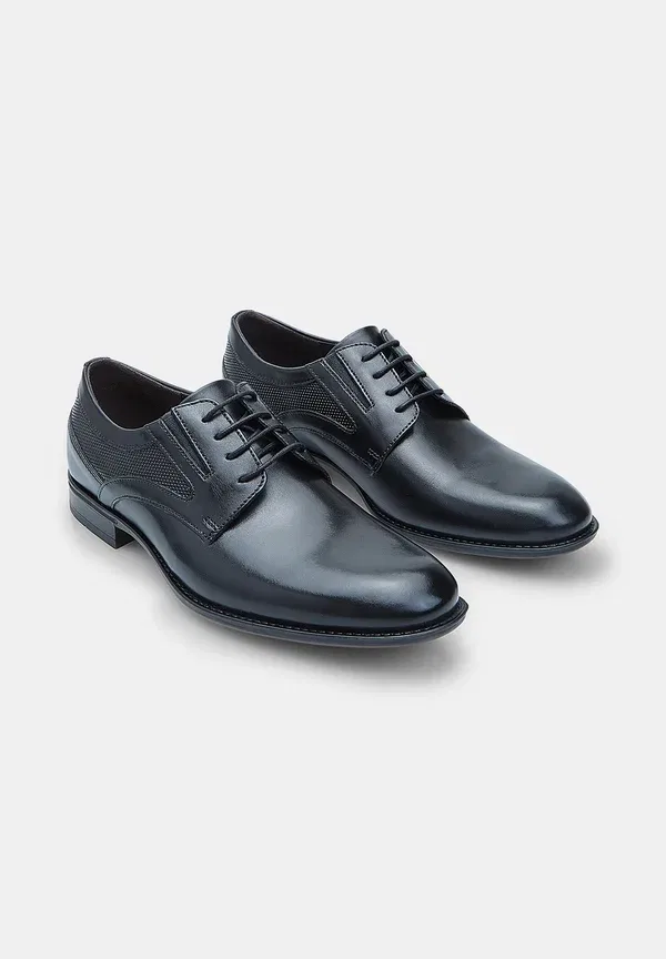 Кроссовки Bata Smart lace ups, черный — фото 2