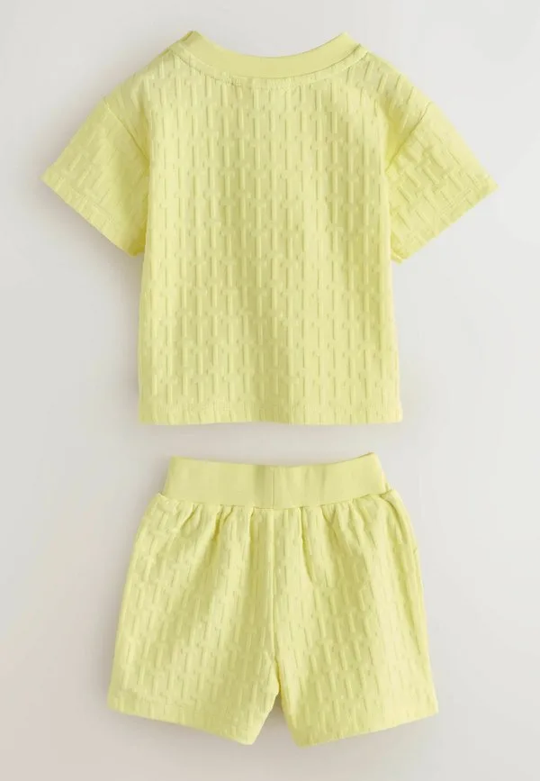 Шорты из фактурной ткани, стандартного кроя Baker By Ted Baker, Yellow — фото 2