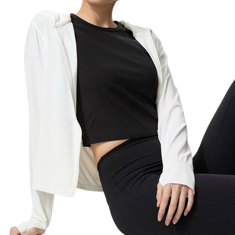 

UNIQLO Женская белая одежда для защиты от солнца, White