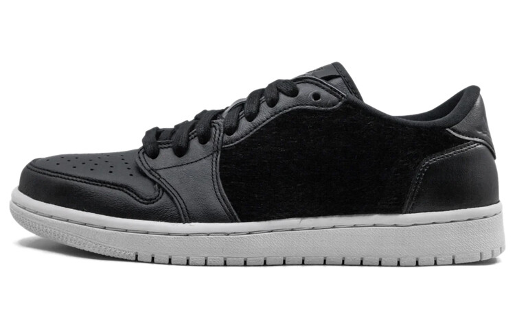 

Кроссовки Jordan 1 Retro Low NS Black Pony Hair Women's