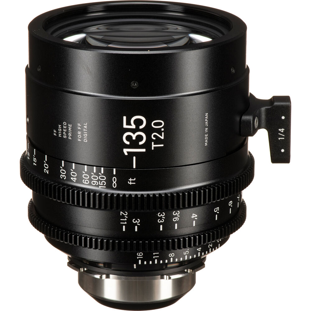 

Высокоскоростной кинообъектив Sigma 135 мм T2 FF с технологией /i (крепление PL, ножки)