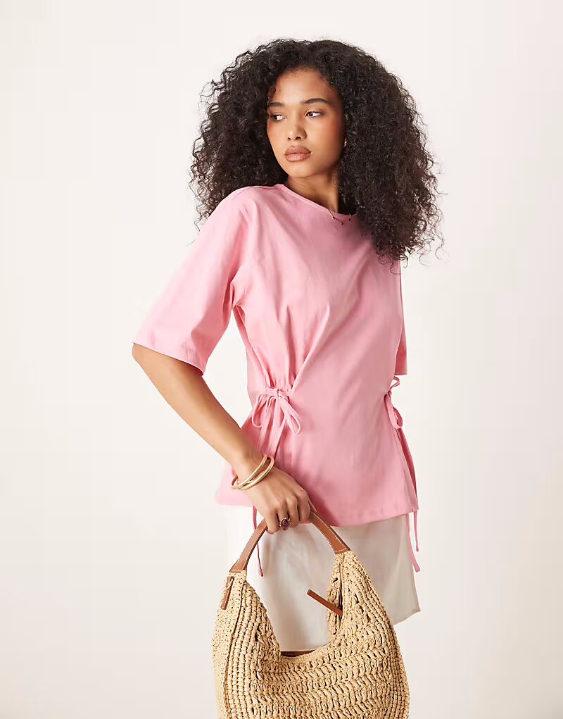 

Футболка свободного кроя с завязкой от ASOS DESIGN розового цвета