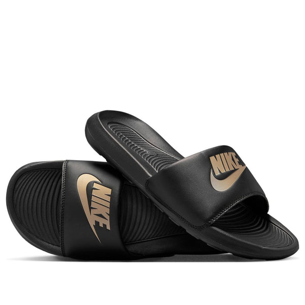 

Тапочки victori one slide 'black metallic gold' Nike, черный