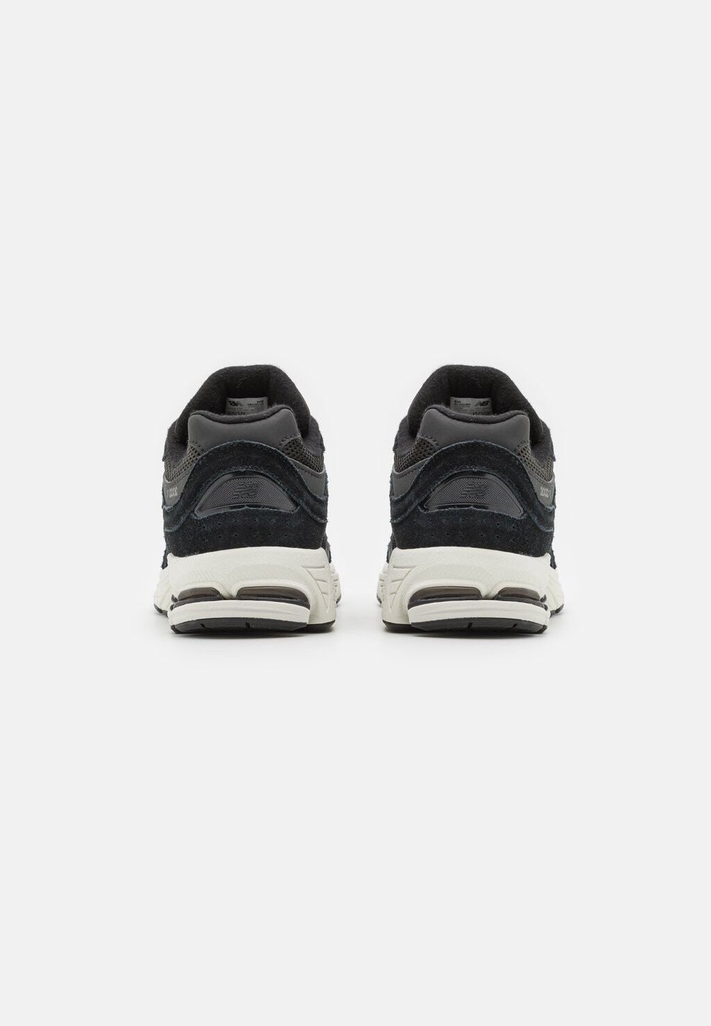 Низкие кроссовки 2002 Унисекс New Balance, черный — фото 3