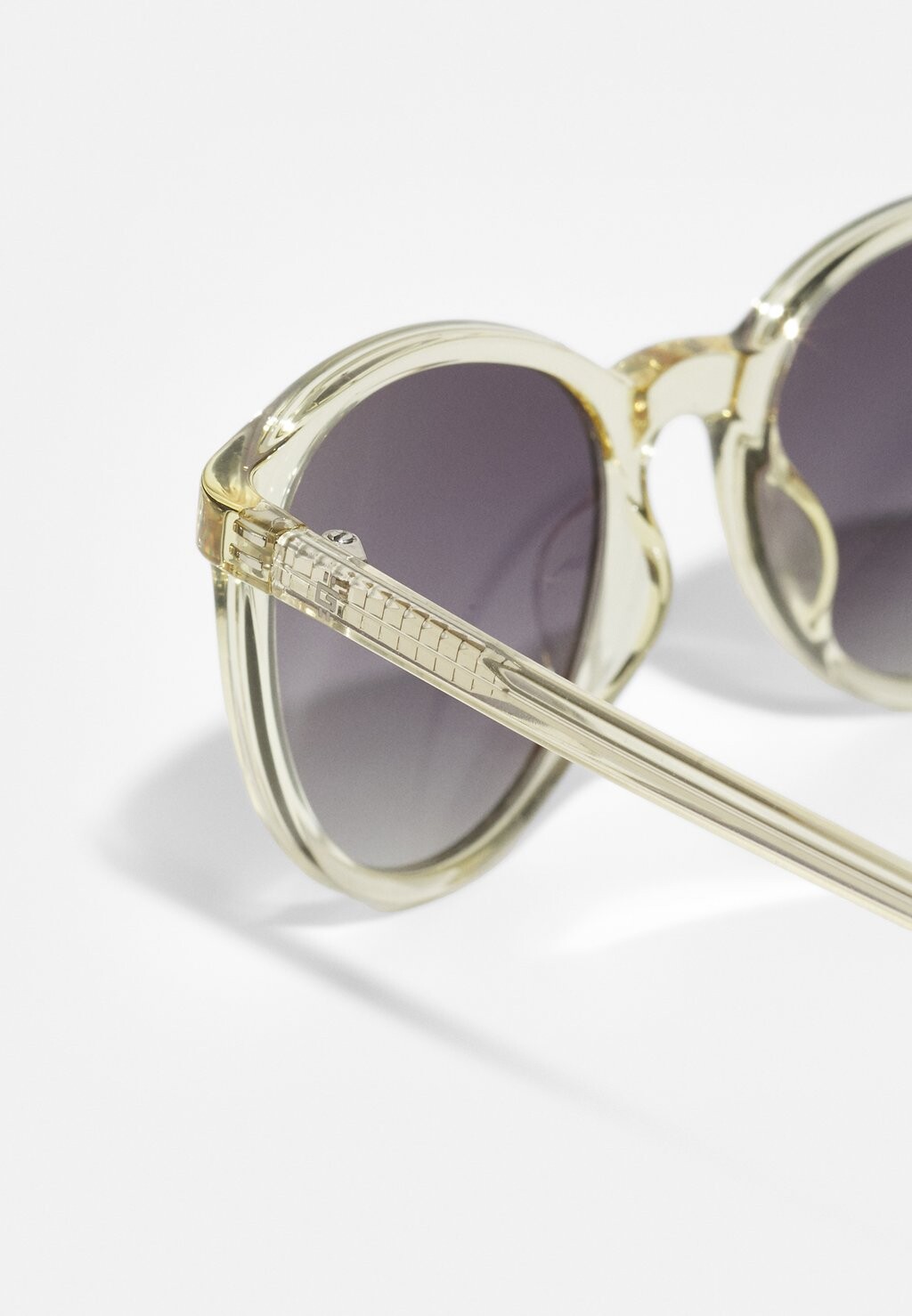 

Солнцезащитные очки Unisex Guess, блестящие желтые