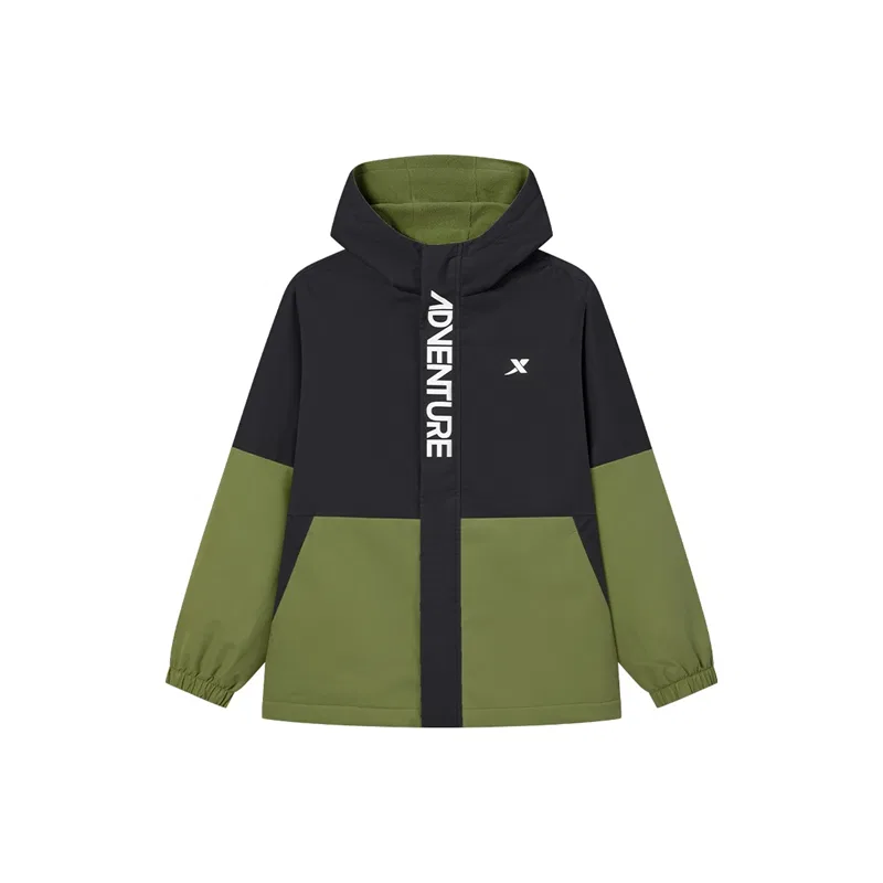 Куртка флисовая с капюшоном XTEP Pure Black/Pine Green