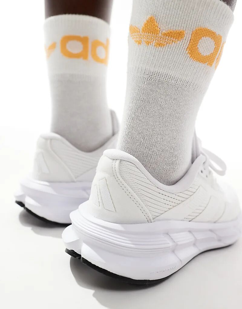 Кроссовки adidas Running Questar 3 белого цвета adidas performance — фото 4