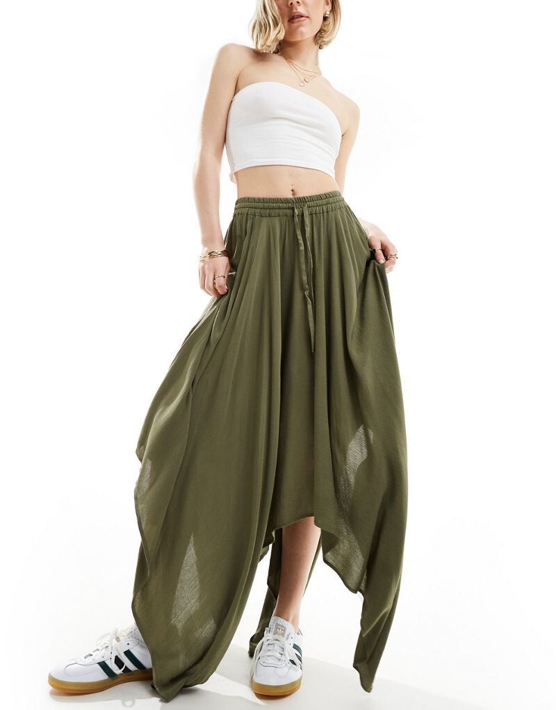 

Длинная юбка цвета хаки Miss Selfridge с бамбуковым козырьком по краю