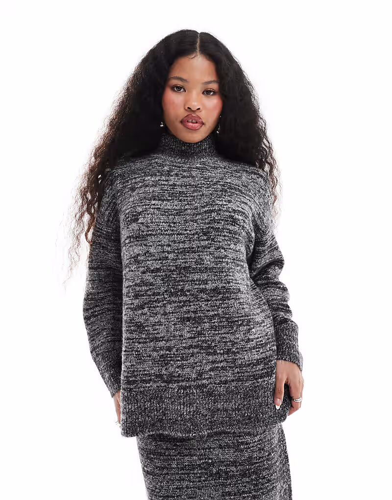 

Водолазка Petite свободного кроя в цвете «моно-меланж» Vero Moda Petite